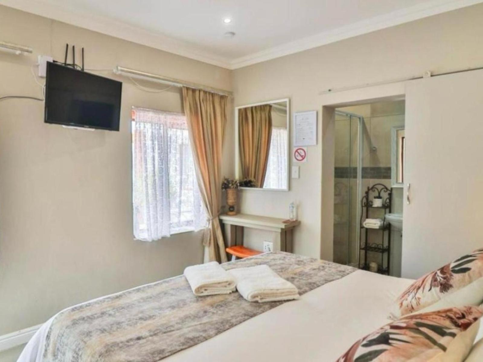 Adderley House Guest Accommodation Робертсон Номер фото